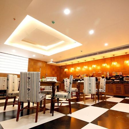 The Fern Residency Noida酒店 外观 照片