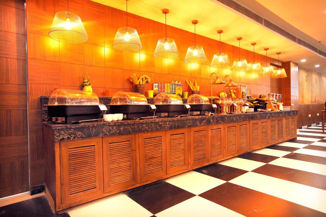 The Fern Residency Noida酒店 外观 照片
